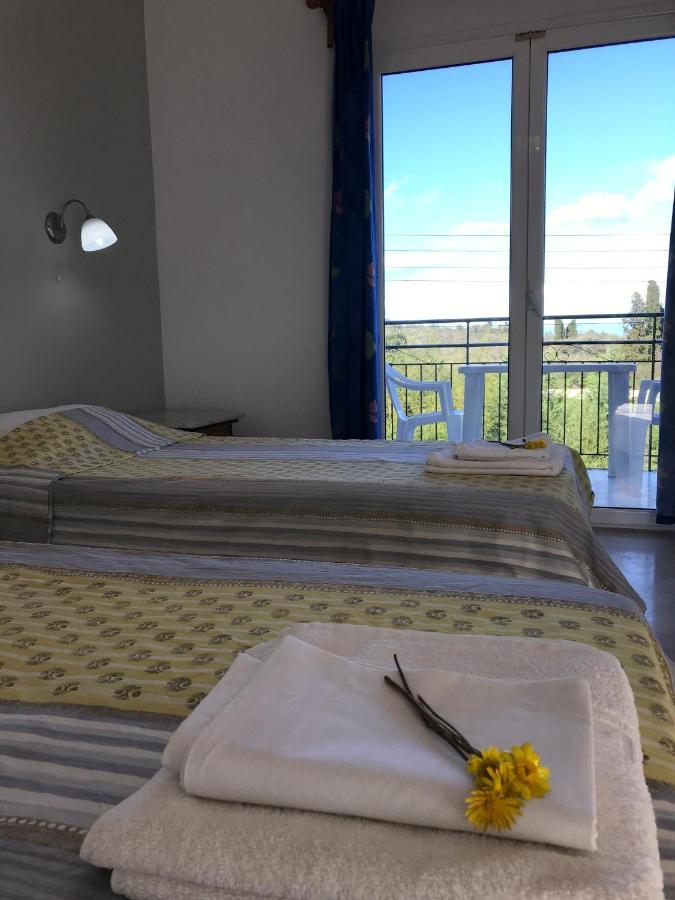 Banos Apartments And Swimming Pool روذا المظهر الخارجي الصورة