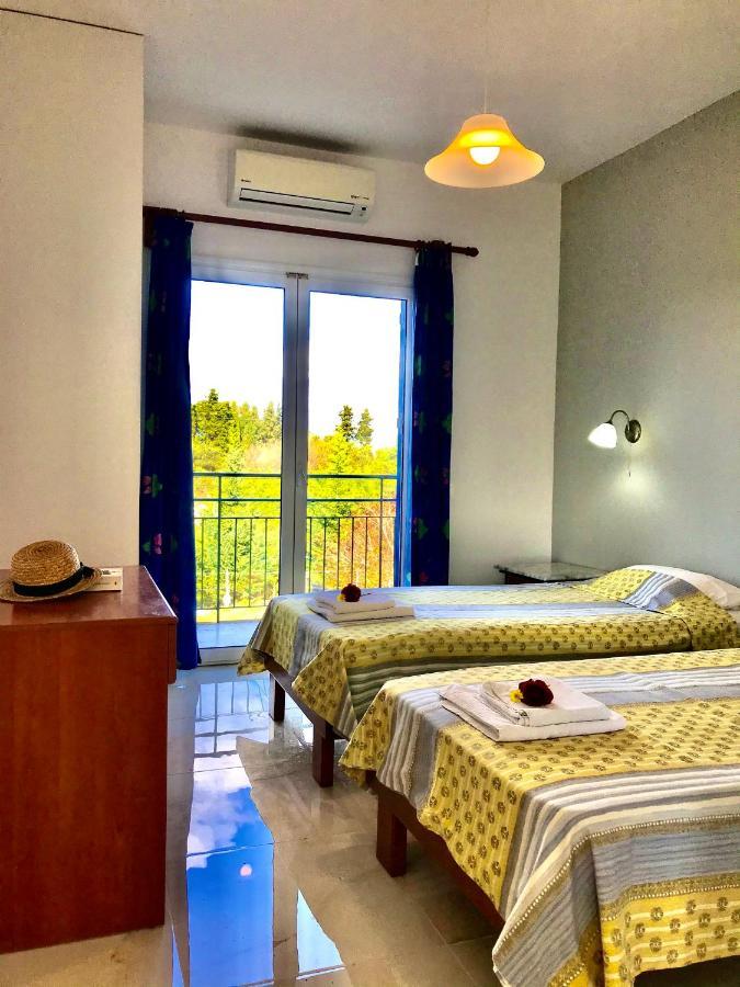 Banos Apartments And Swimming Pool روذا المظهر الخارجي الصورة