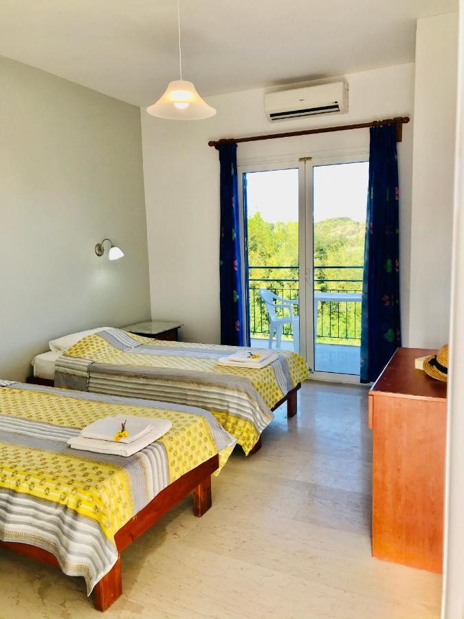 Banos Apartments And Swimming Pool روذا المظهر الخارجي الصورة