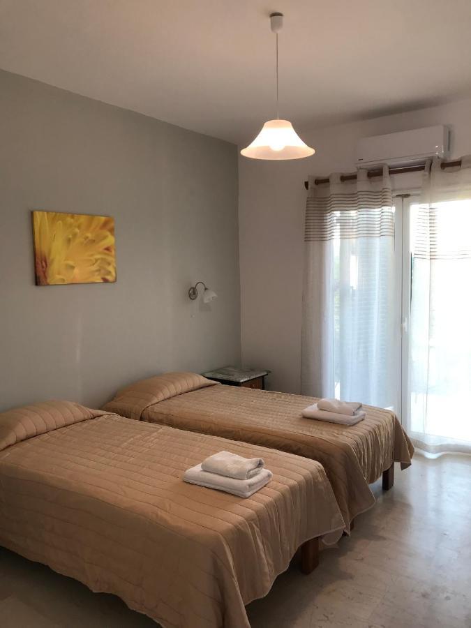 Banos Apartments And Swimming Pool روذا المظهر الخارجي الصورة
