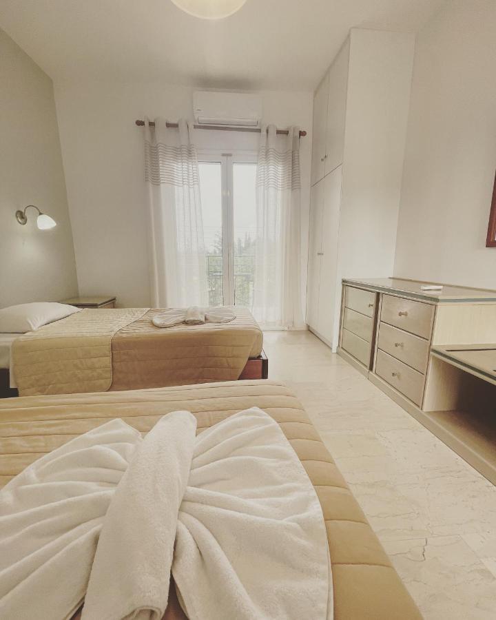 Banos Apartments And Swimming Pool روذا المظهر الخارجي الصورة