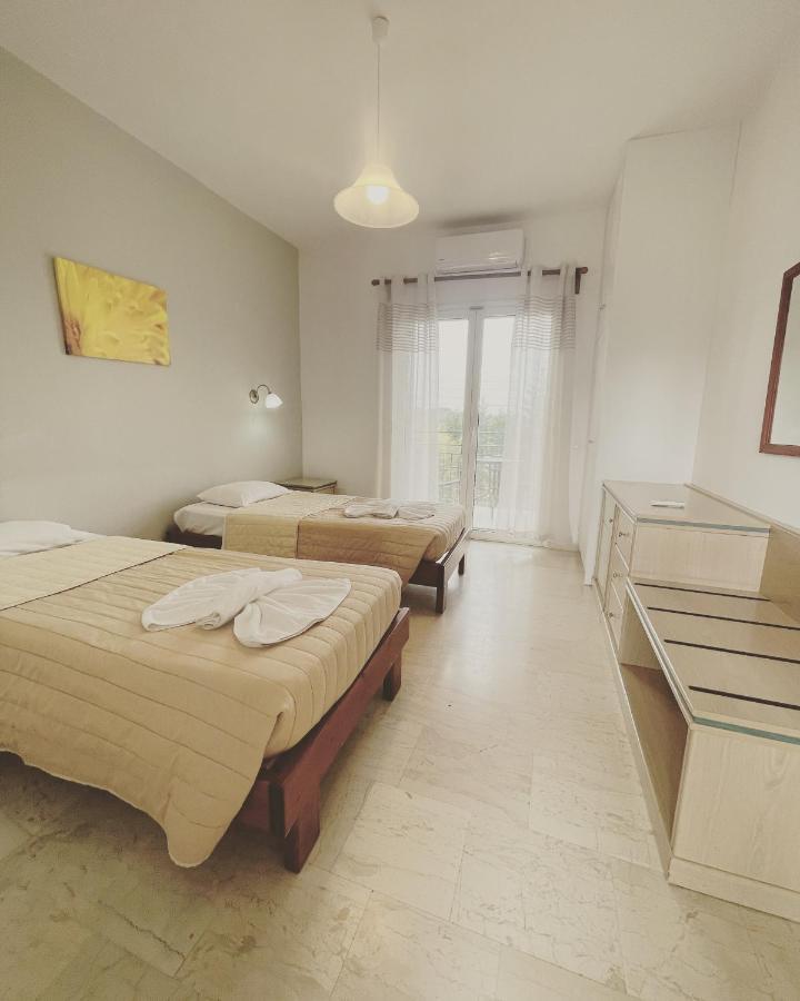 Banos Apartments And Swimming Pool روذا المظهر الخارجي الصورة